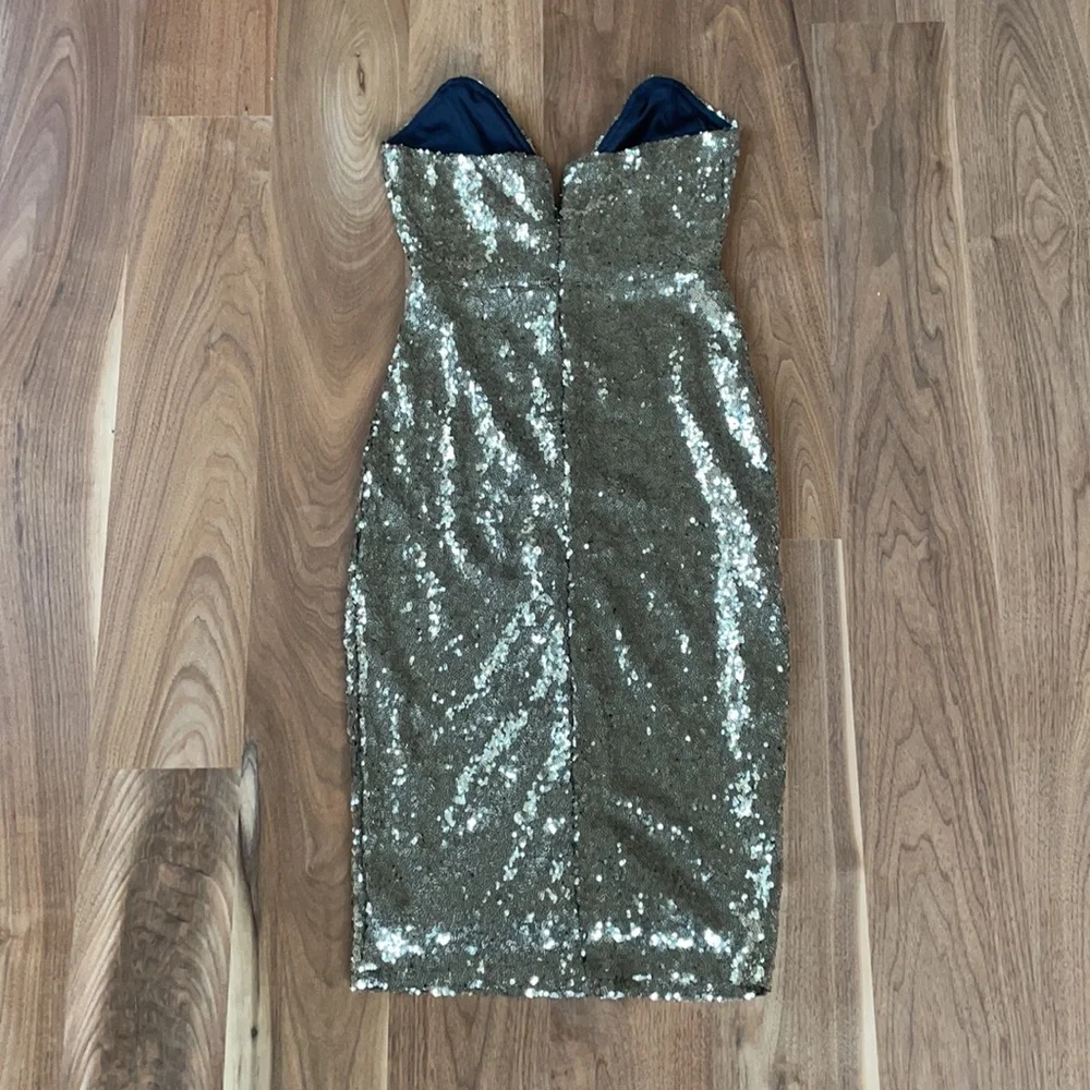 Gold sequined strapless dress - Picture 3 of 5